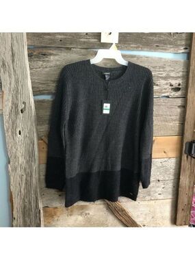 Dkny NWT Size Large Grey/Black Knit Sweater